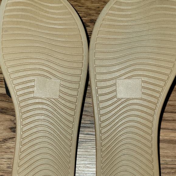 Soda Black Strap Sandles - Picture 2 of 2